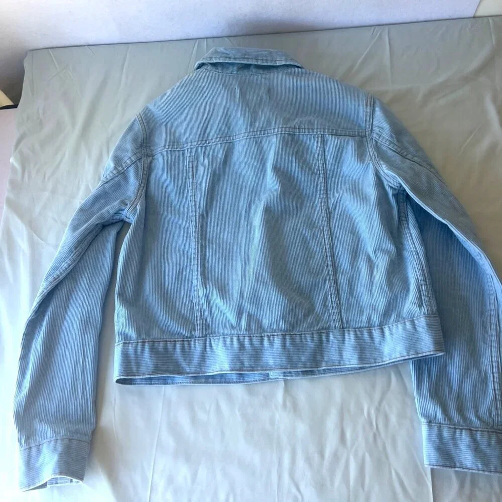 Pac Sun Corduroy Cropped Baby Blue Jacket Size Medium